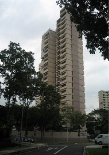 Balmoral Point — exterior