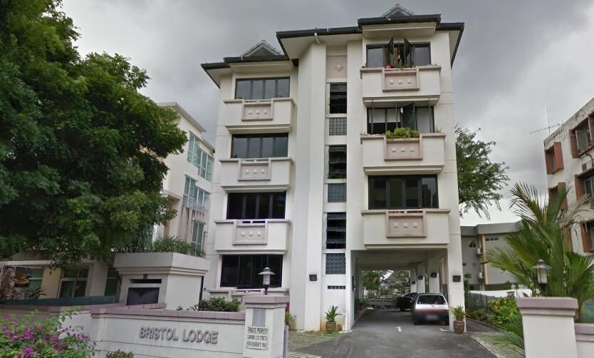Bristol Lodge — exterior