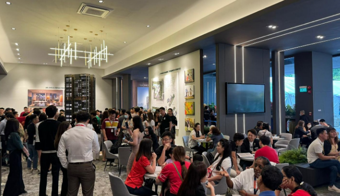 Strong Turnout Signals Excitement for Singapore’s 2024 Property Market