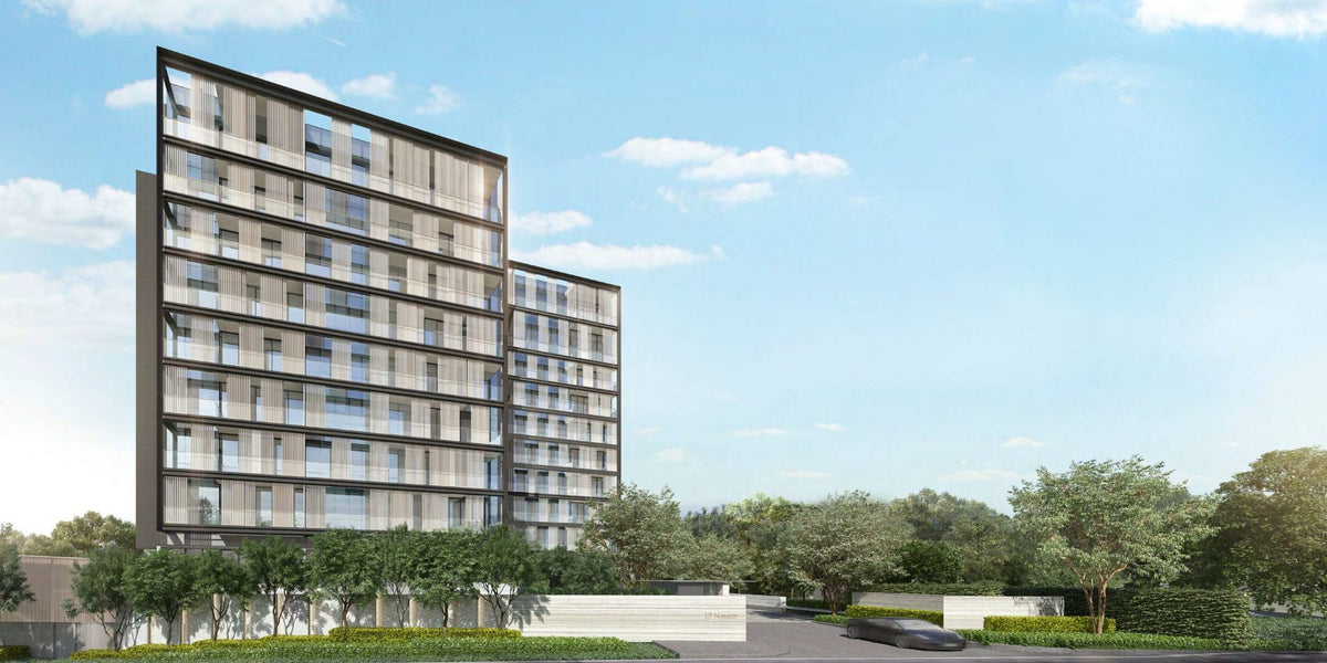 19 Nassim — exterior