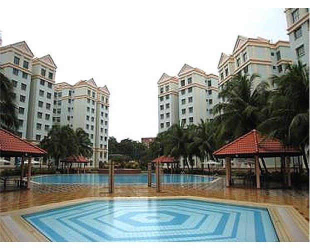 Azalea Park Condominium — exterior